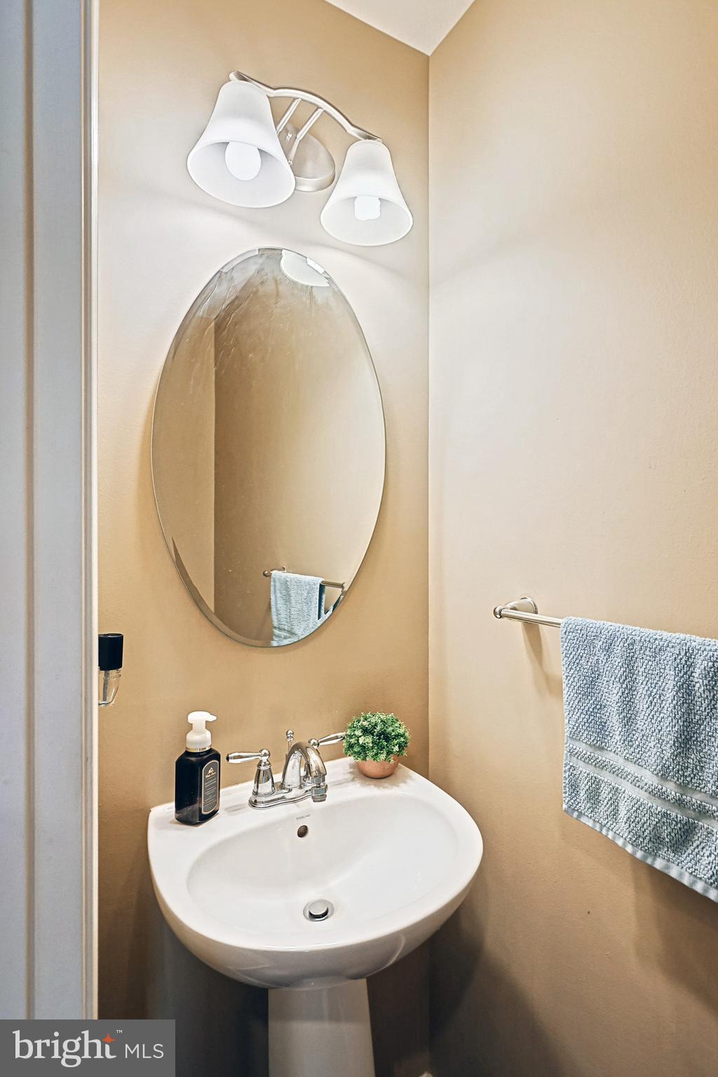 737 Countryside Road Seven Valleys, PA 17360 - Photo 18 of 48