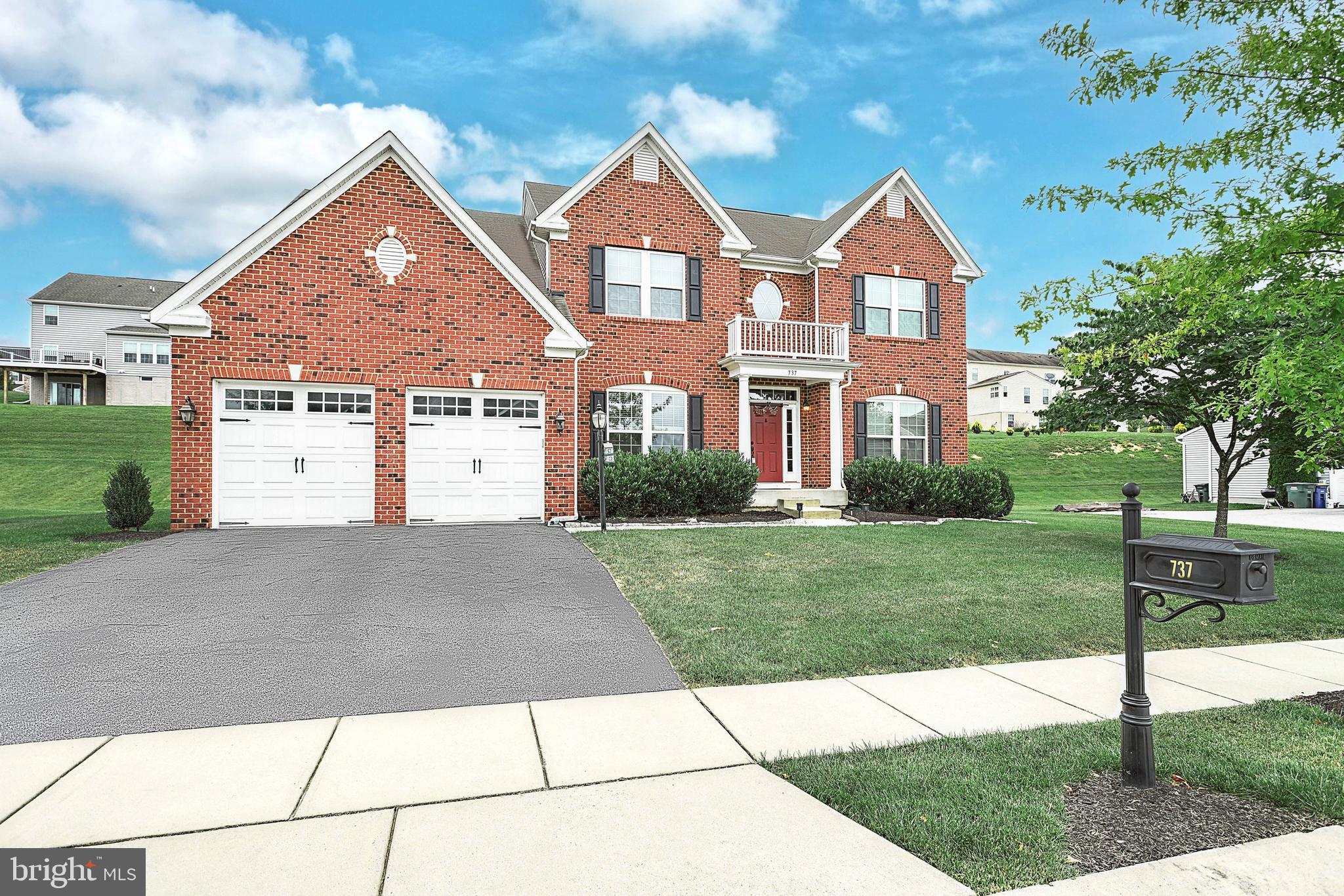 737 Countryside Road Seven Valleys, PA 17360 - Photo 2 of 48