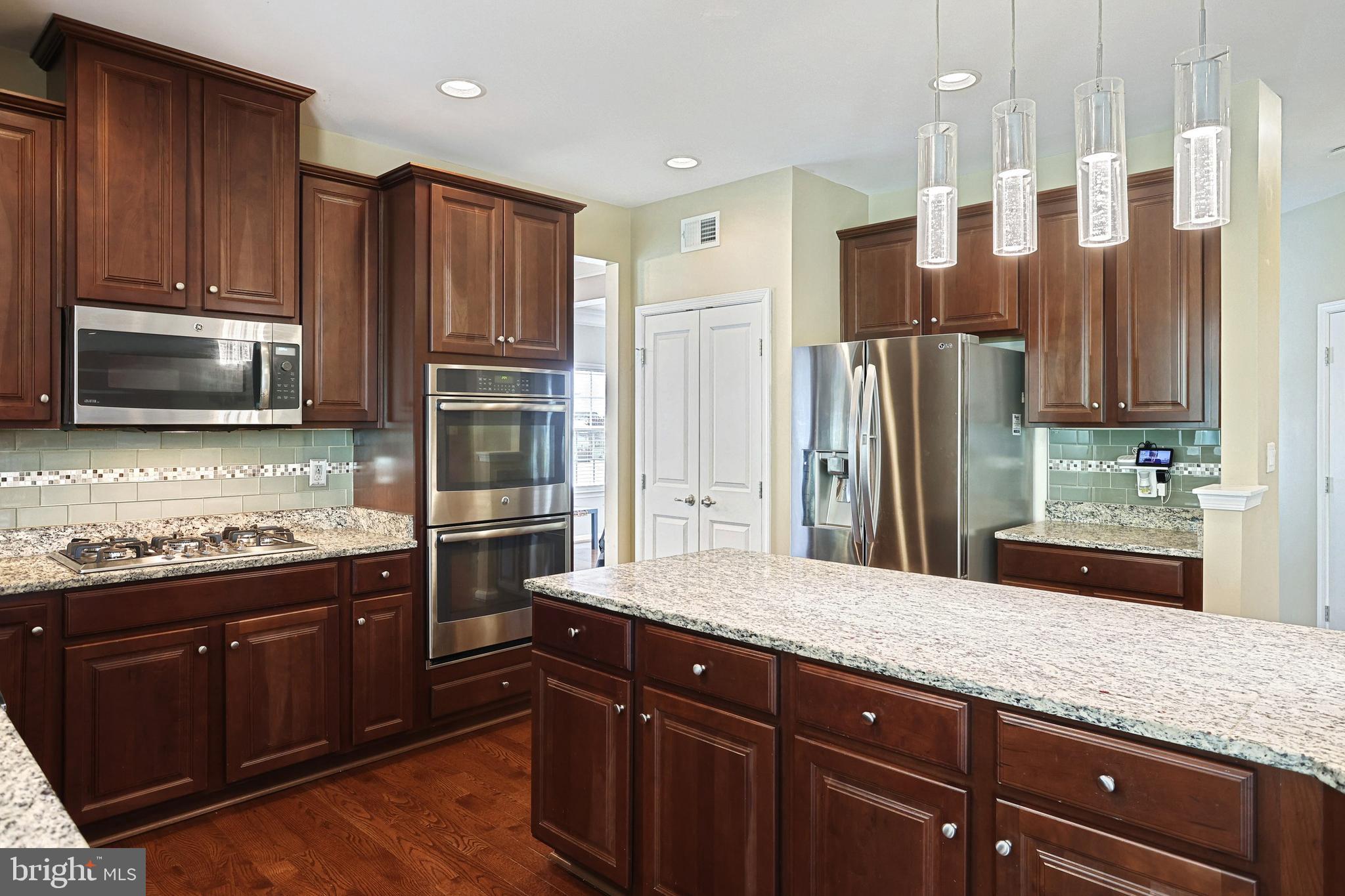 737 Countryside Road Seven Valleys, PA 17360 - Photo 6 of 48