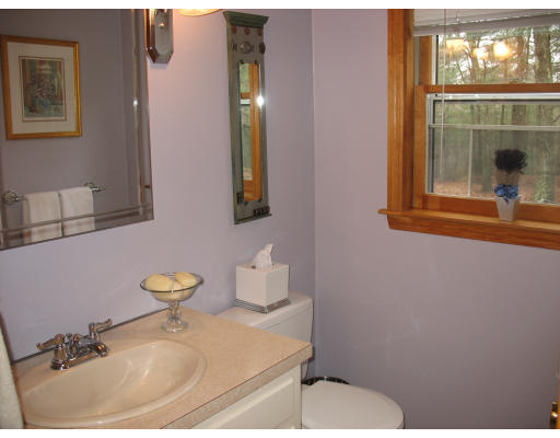 10 Pheasant Hill Road Hopkinton, MA 01748 - Photo 11 of 21 Gallery Image 11