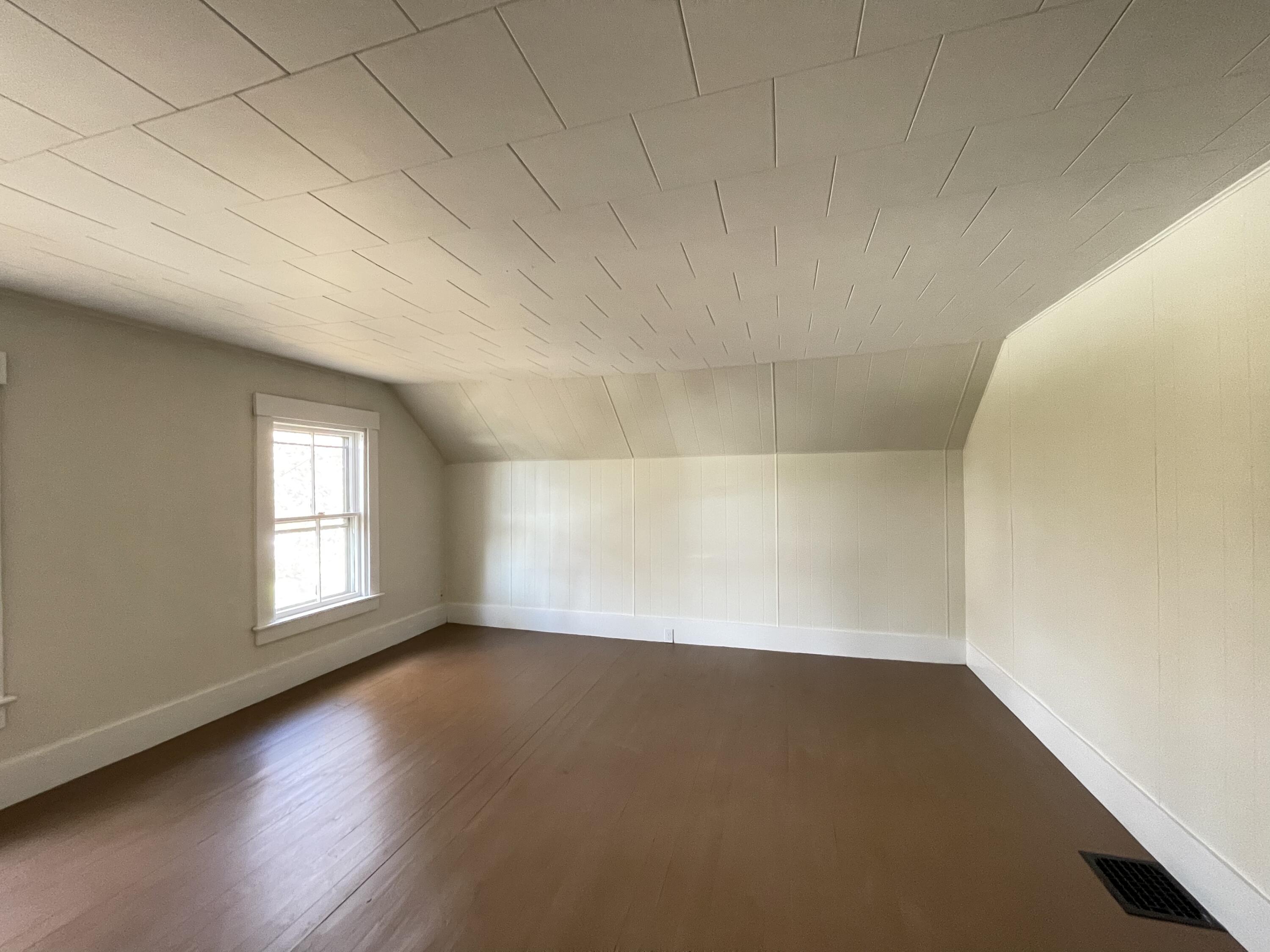 451 Main Street Lincoln, ME 04457 - Photo 22 of 41 E7374960-FD0D-4C1D-813A-F106A6DD130F