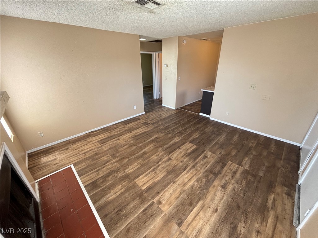 4220 Middlesex Avenue, Unit C Las Vegas, NV 89110 - Photo 5 of 14