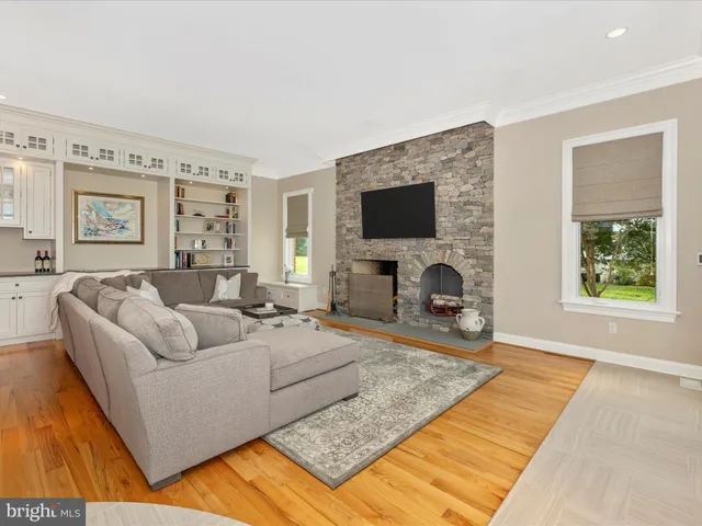 $3,950,000 | 231 Lighthouse View Drive, Stevensville, MD 21666