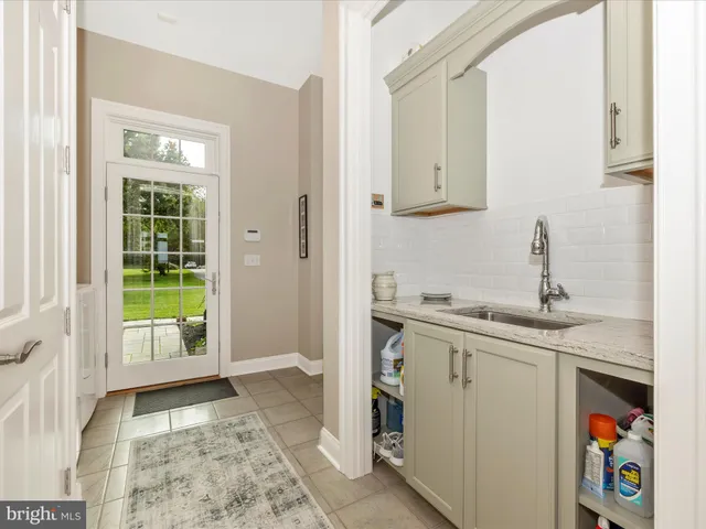 $3,950,000 | 231 Lighthouse View Drive, Stevensville, MD 21666