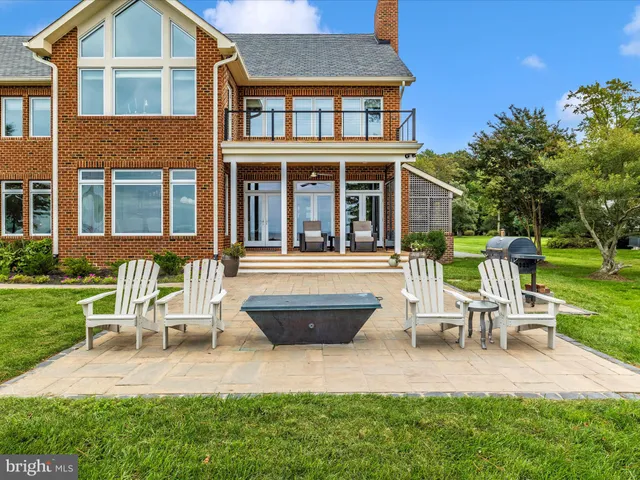$3,950,000 | 231 Lighthouse View Drive, Stevensville, MD 21666