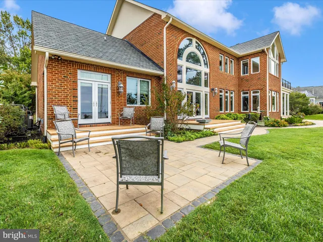 $3,950,000 | 231 Lighthouse View Drive, Stevensville, MD 21666