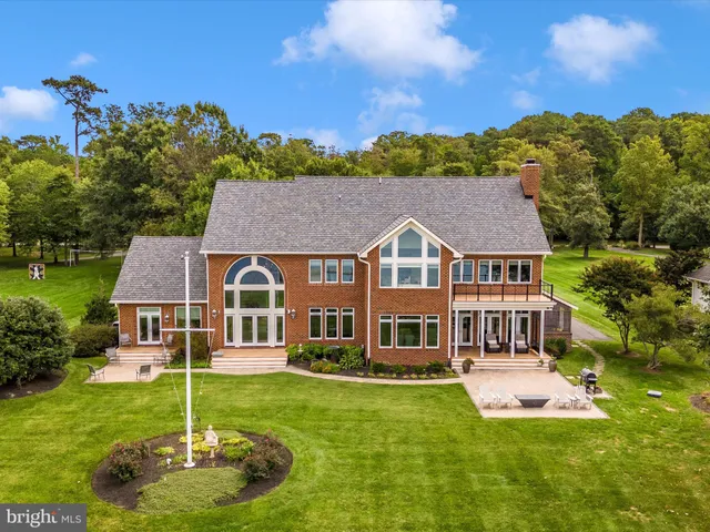 $3,950,000 | 231 Lighthouse View Drive, Stevensville, MD 21666
