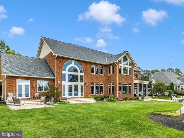 $3,950,000 | 231 Lighthouse View Drive, Stevensville, MD 21666