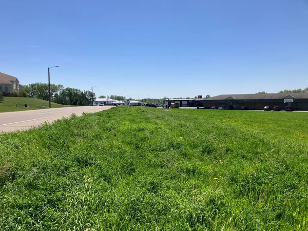 $125,000 | 1299 College Way, Fergus Falls, MN 56537