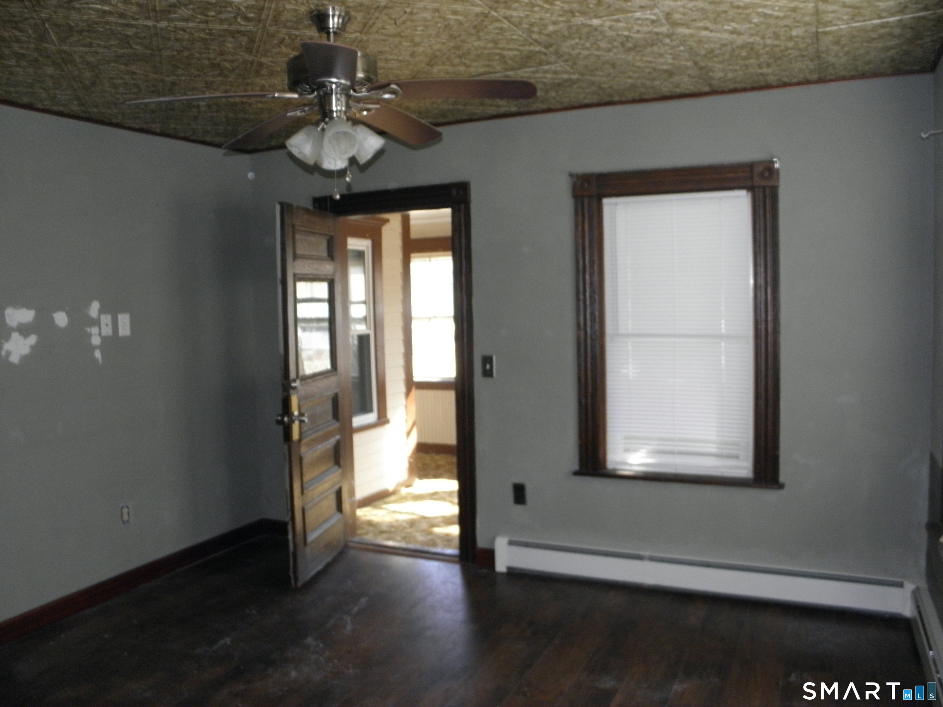 85 Wauregan Road Killingly, CT 06239 - Photo 6 of 12