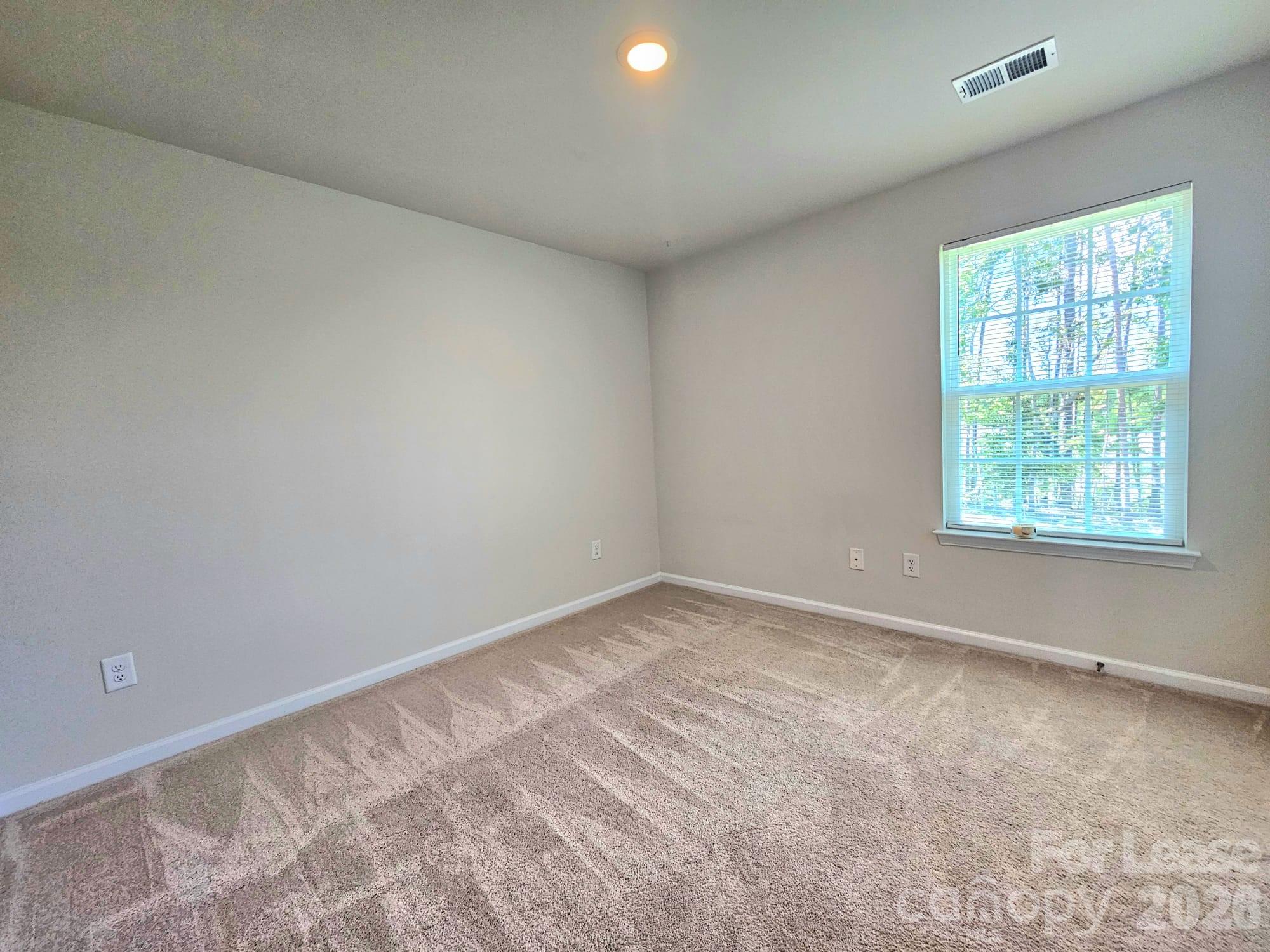 15704 Capps Road Charlotte, NC 28278 - Photo 13 of 24 Gallery Image 13