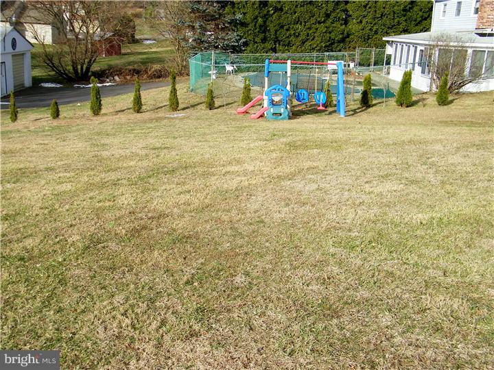 4120 Bethel Road Boothwyn, PA 19061 - Photo 24 of 25 Back Yard
