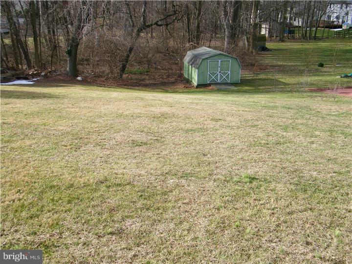 4120 Bethel Road Boothwyn, PA 19061 - Photo 25 of 25 Back Yard