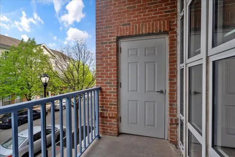 $449,000 | 3 Greenwich Drive, Unit 85, Jersey City, NJ 07305