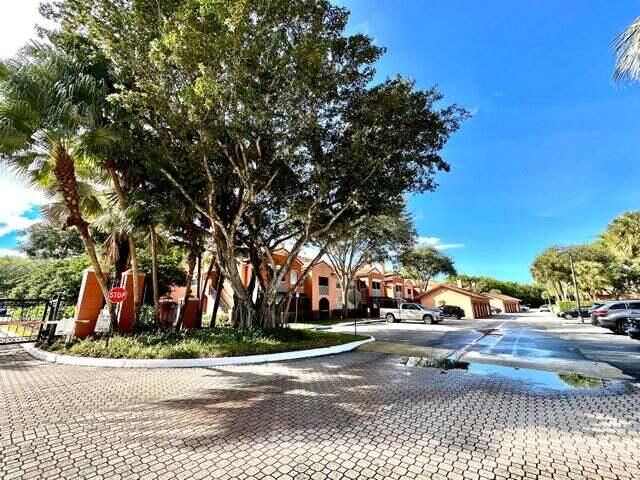 3237 Clint Moore Road, Unit 205 Boca Raton, FL 33496 - Photo 7 of 24 20230118211955103025000000-o