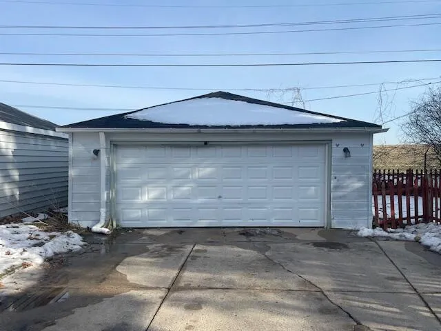 $250,000 | 5368 North 103rd Street, Unit 5370, Milwaukee, WI 53225