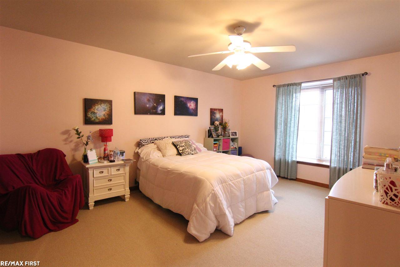 3033 Kilburn Road West Rochester Hills, MI 48306 - Photo 27 of 44