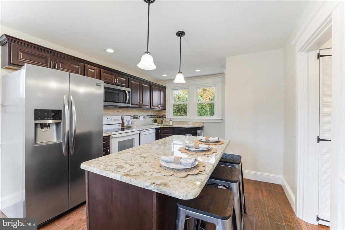 169 South Highland Road Springfield, PA 19064 - Photo 16 of 30 Breakfast Bar