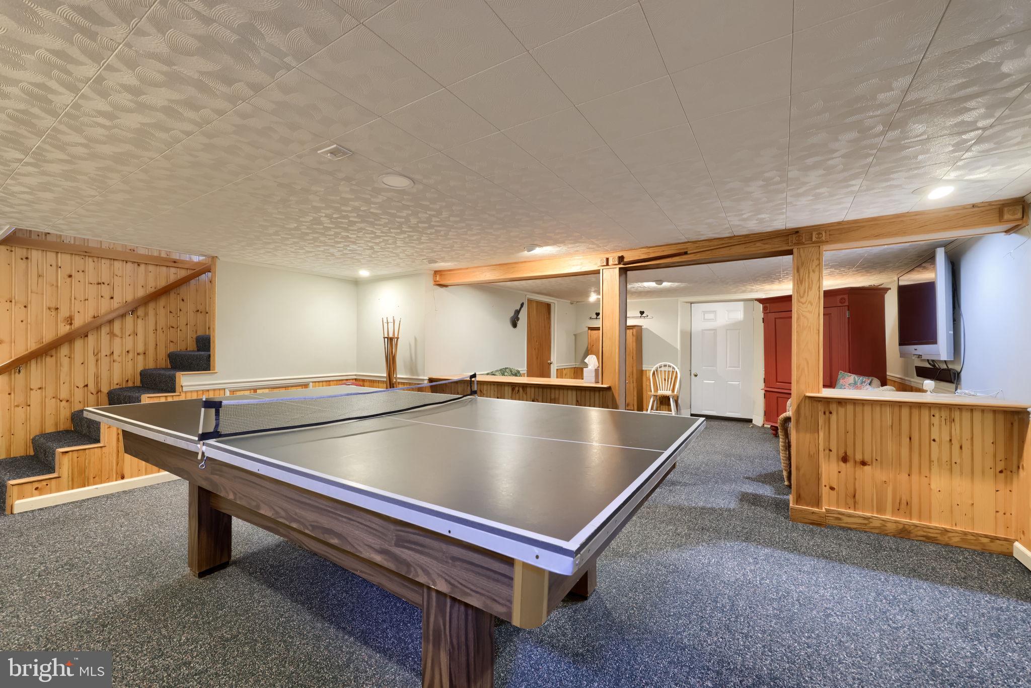 1262 Graystone Road Manheim, PA 17545 - Photo 43 of 59 Lower Level PingPong/Pool Table
