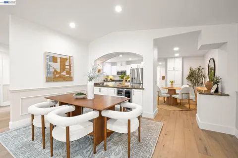 $1,695,000 | 11 Rudgear Drive, Walnut Creek, CA 94596