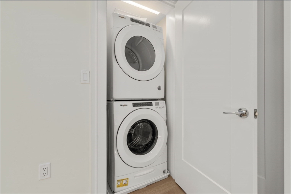 301 Border Street, Unit 303 Boston, MA 02128 - Photo 9 of 24