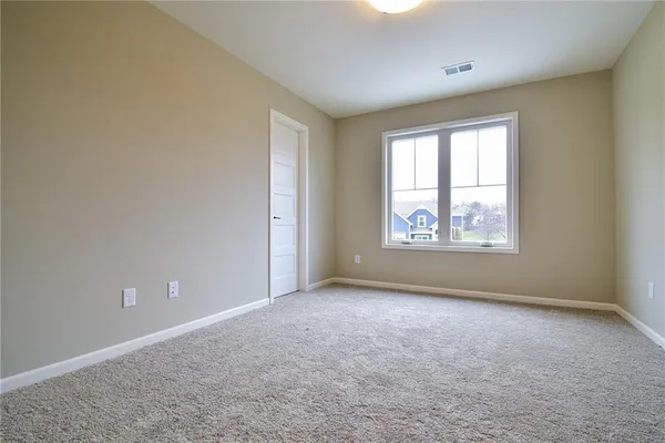 $789,950 | 13459 Terrace Park Drive, Parkville, MO 64152