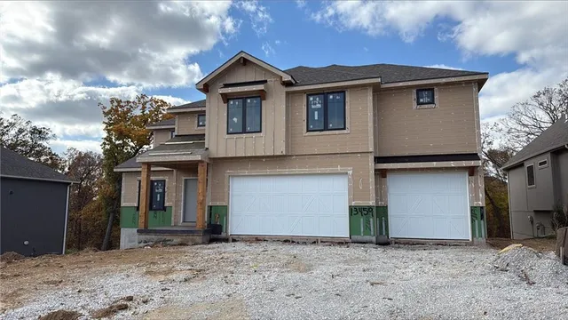 $789,950 | 13459 Terrace Park Drive, Parkville, MO 64152