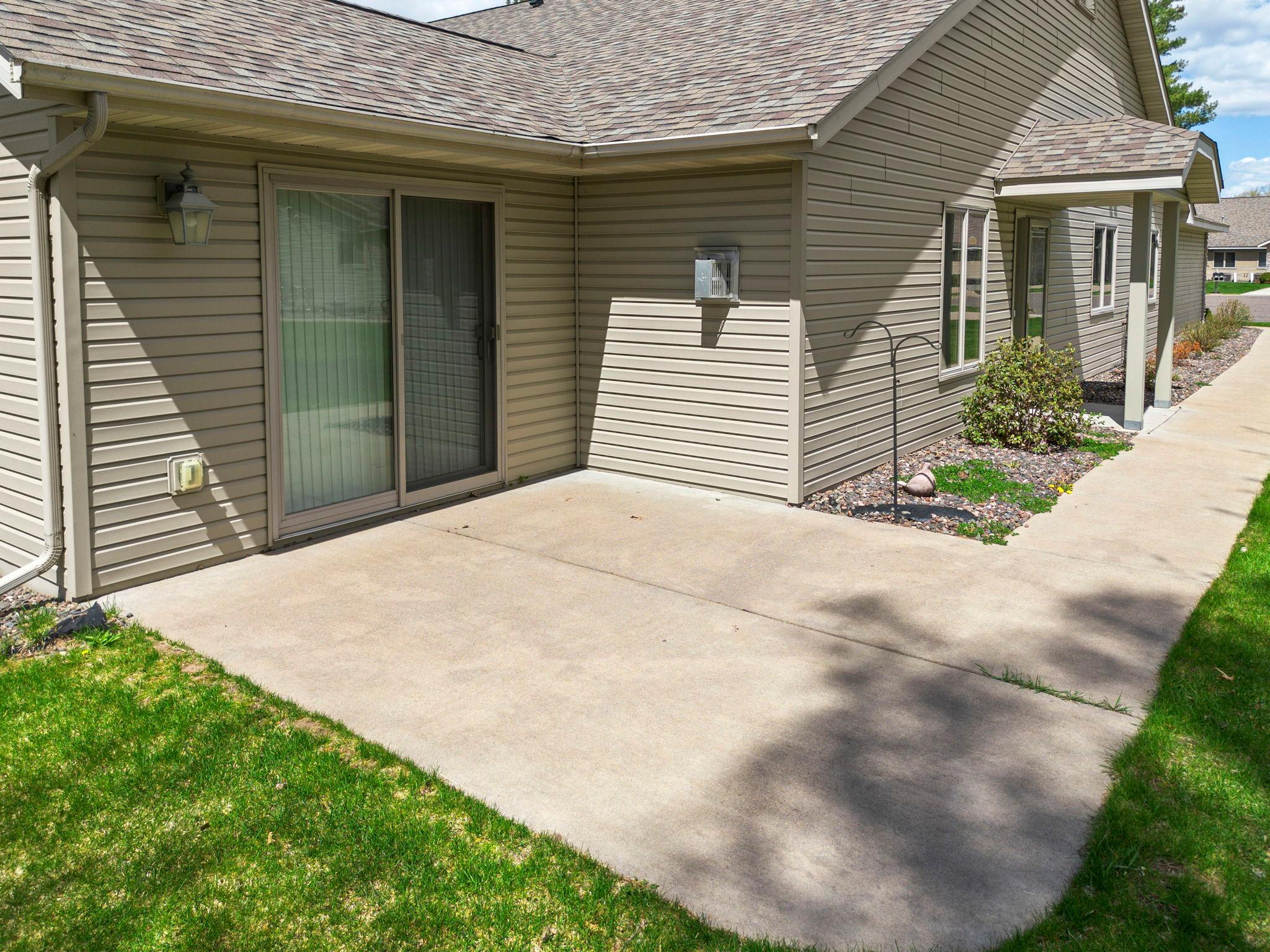 450 Deer Path Osceola, WI 54020 - Photo 32 of 35