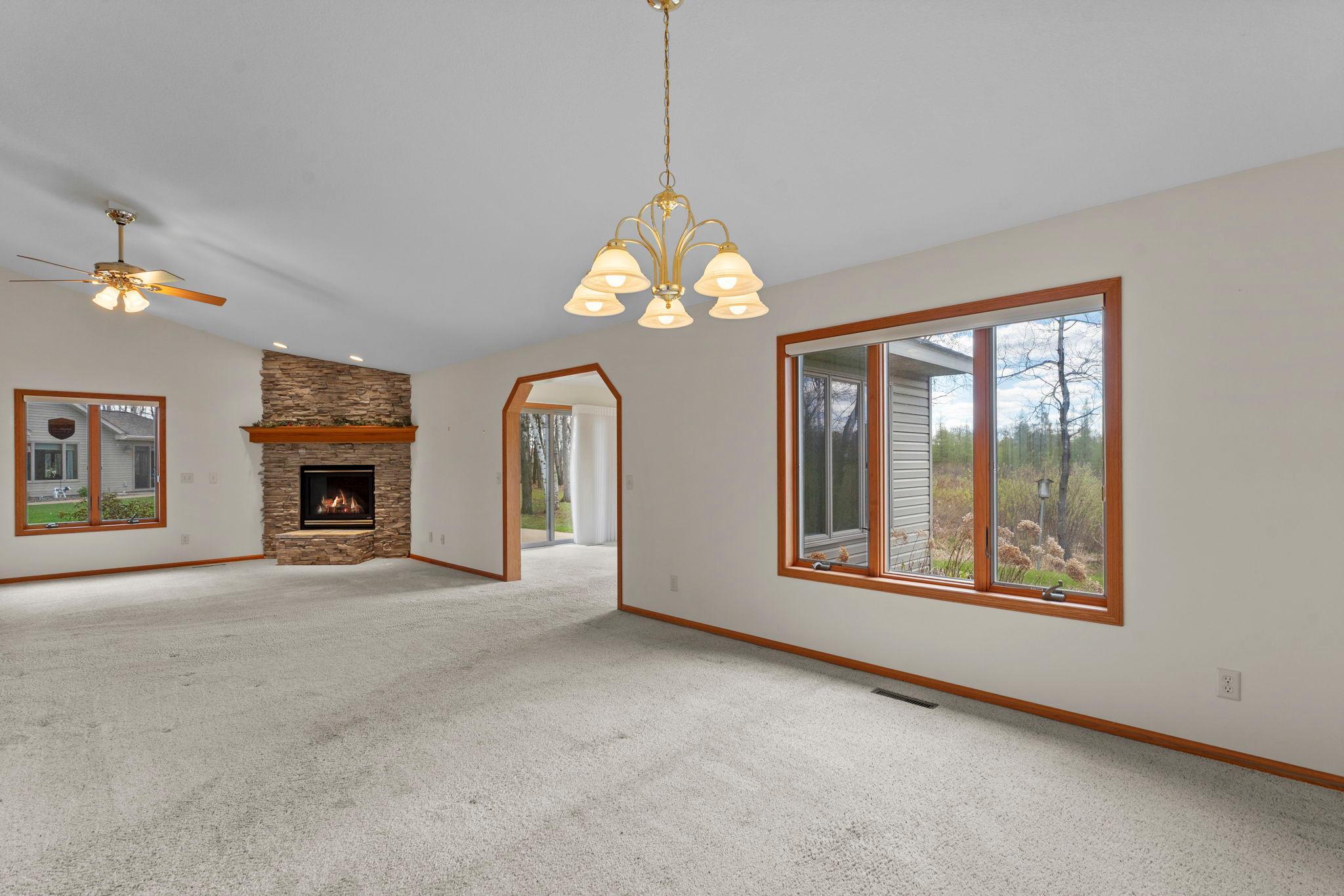 450 Deer Path Osceola, WI 54020 - Photo 5 of 35