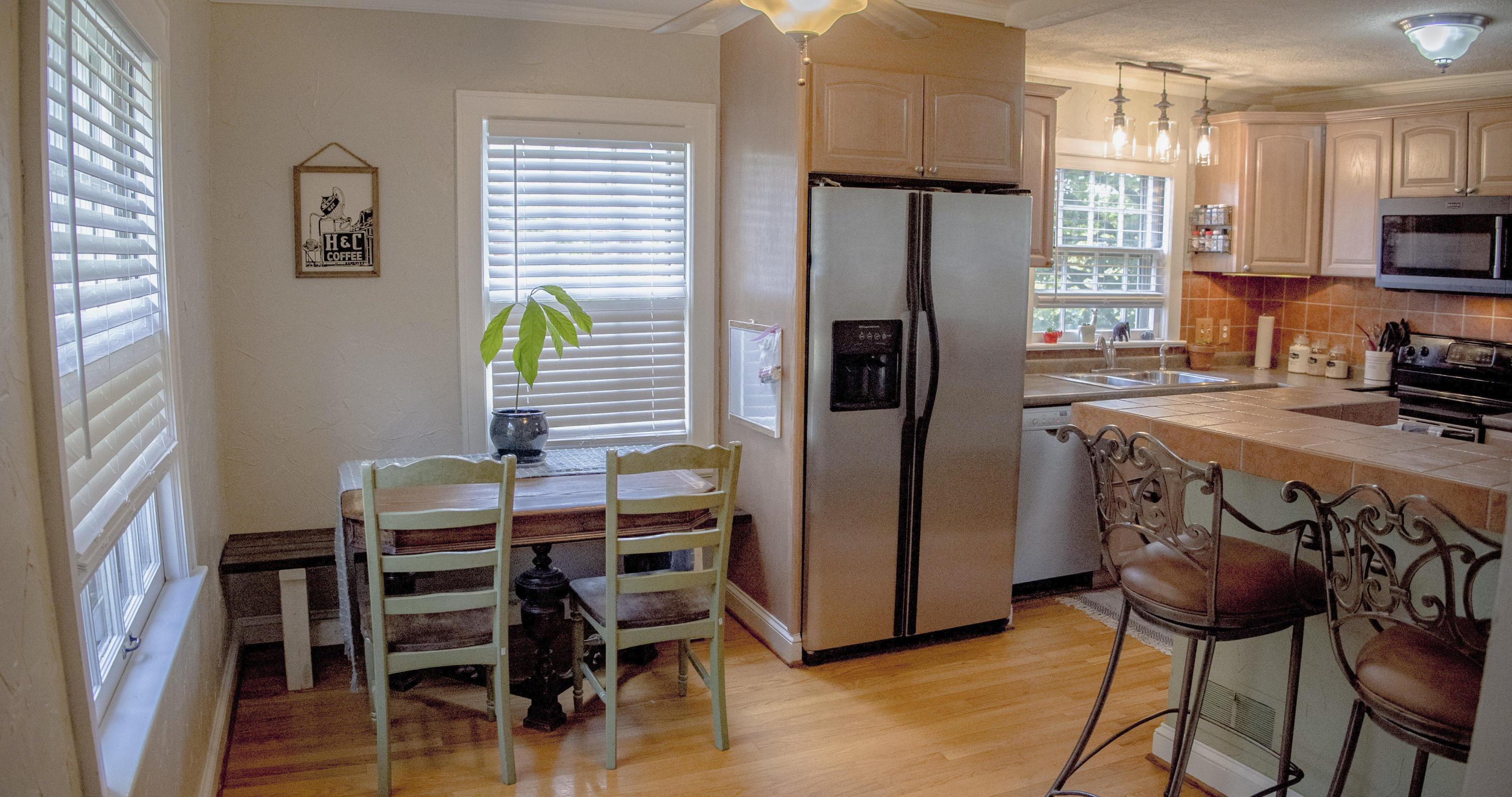 2773 Tillett Road Southwest Roanoke, VA 24015 - Photo 12 of 34 14.Kitchen_1
