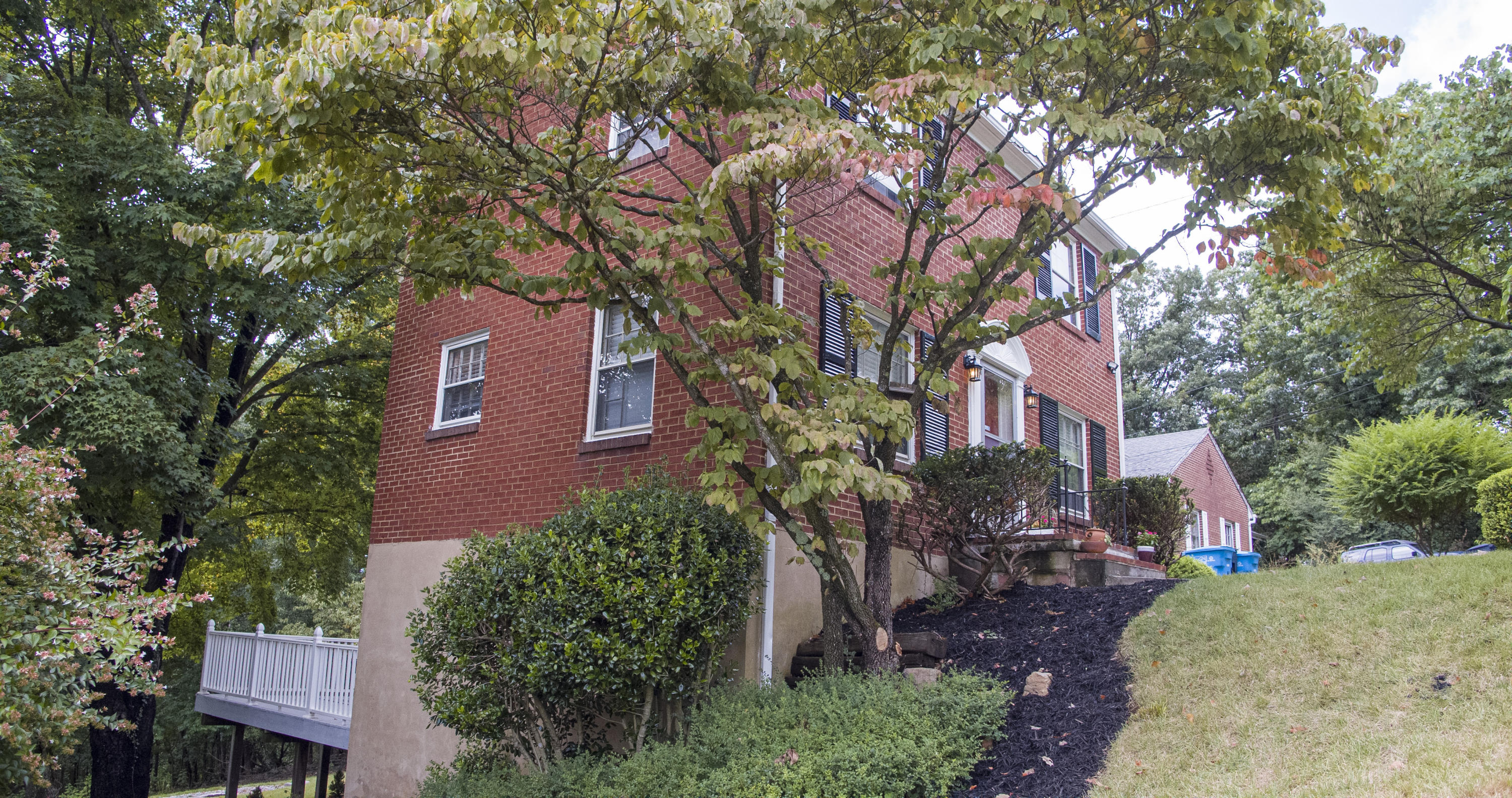 2773 Tillett Road Southwest Roanoke, VA 24015 - Photo 3 of 34 3.Front_Side_1