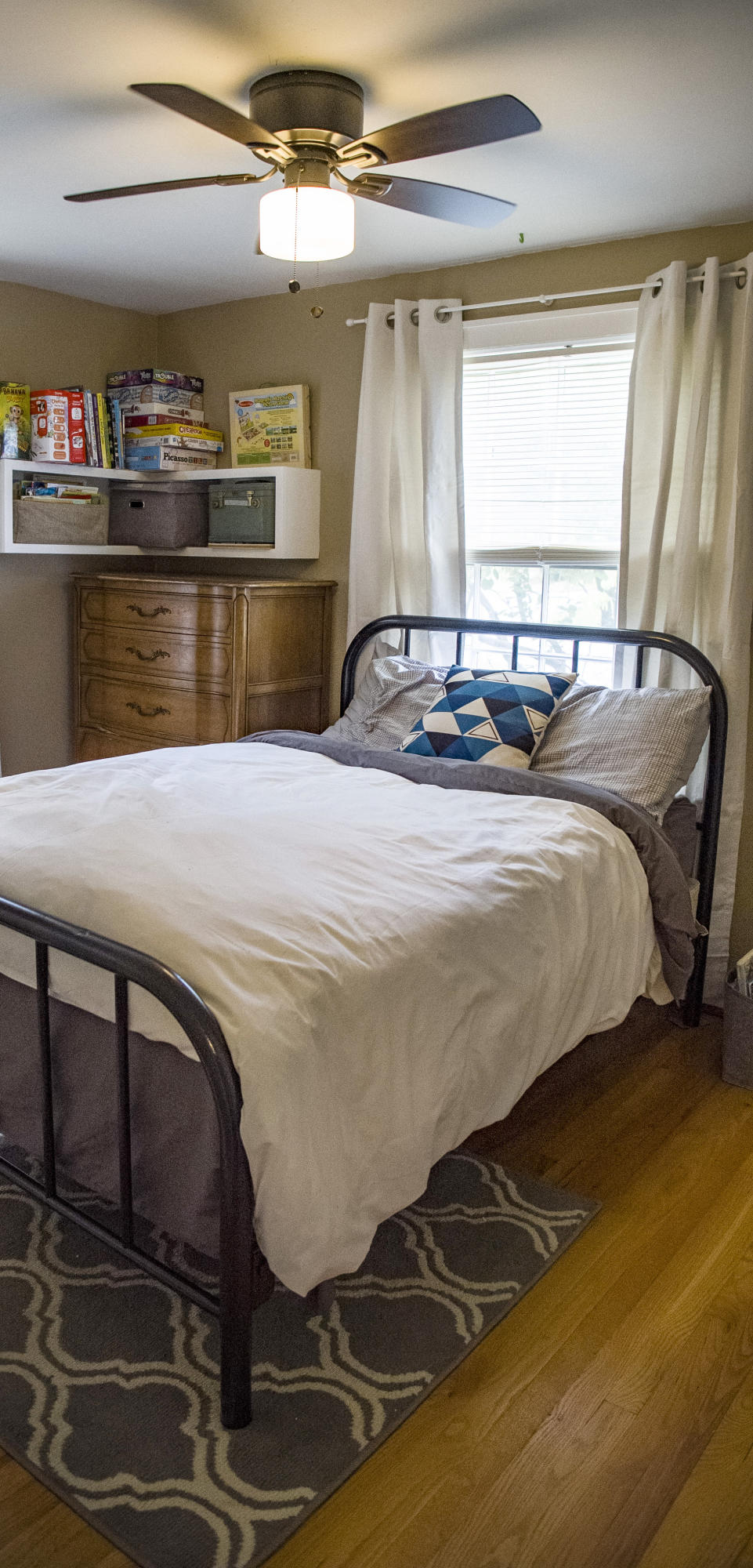 2773 Tillett Road Southwest Roanoke, VA 24015 - Photo 22 of 34 25.Bedroom 2_1
