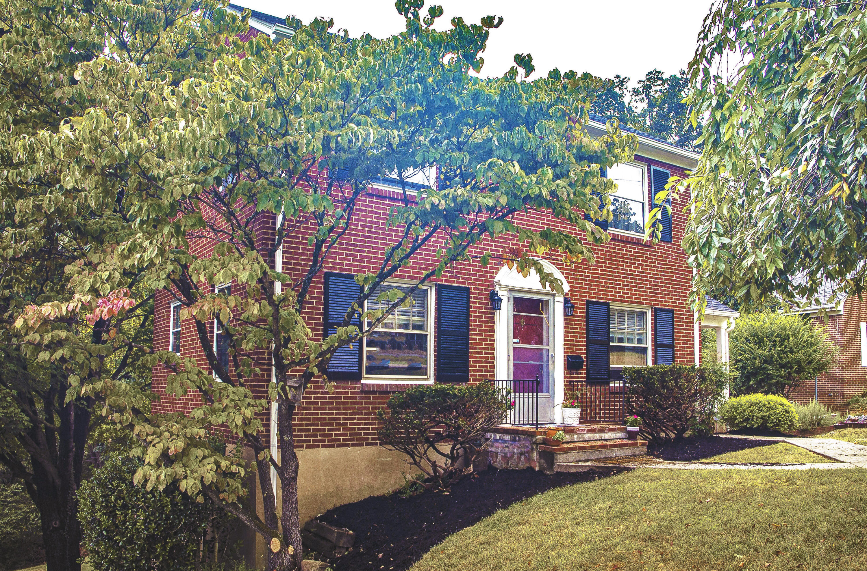 2773 Tillett Road Southwest Roanoke, VA 24015 - Photo 4 of 34 4.House_Front_2