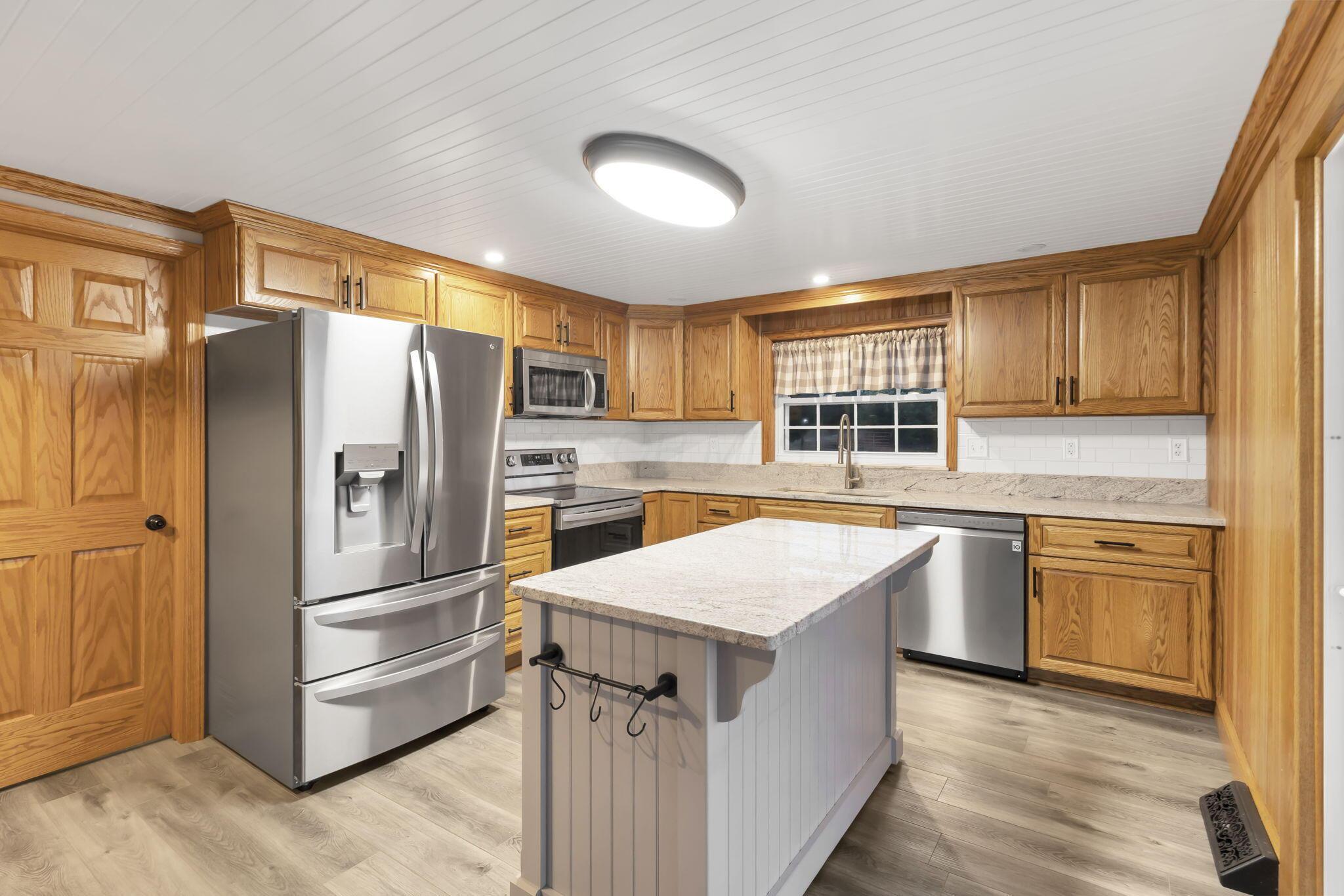 6575 Heigle Road Southwest Amanda, OH 43102 - Photo 16 of 68 Kitchen