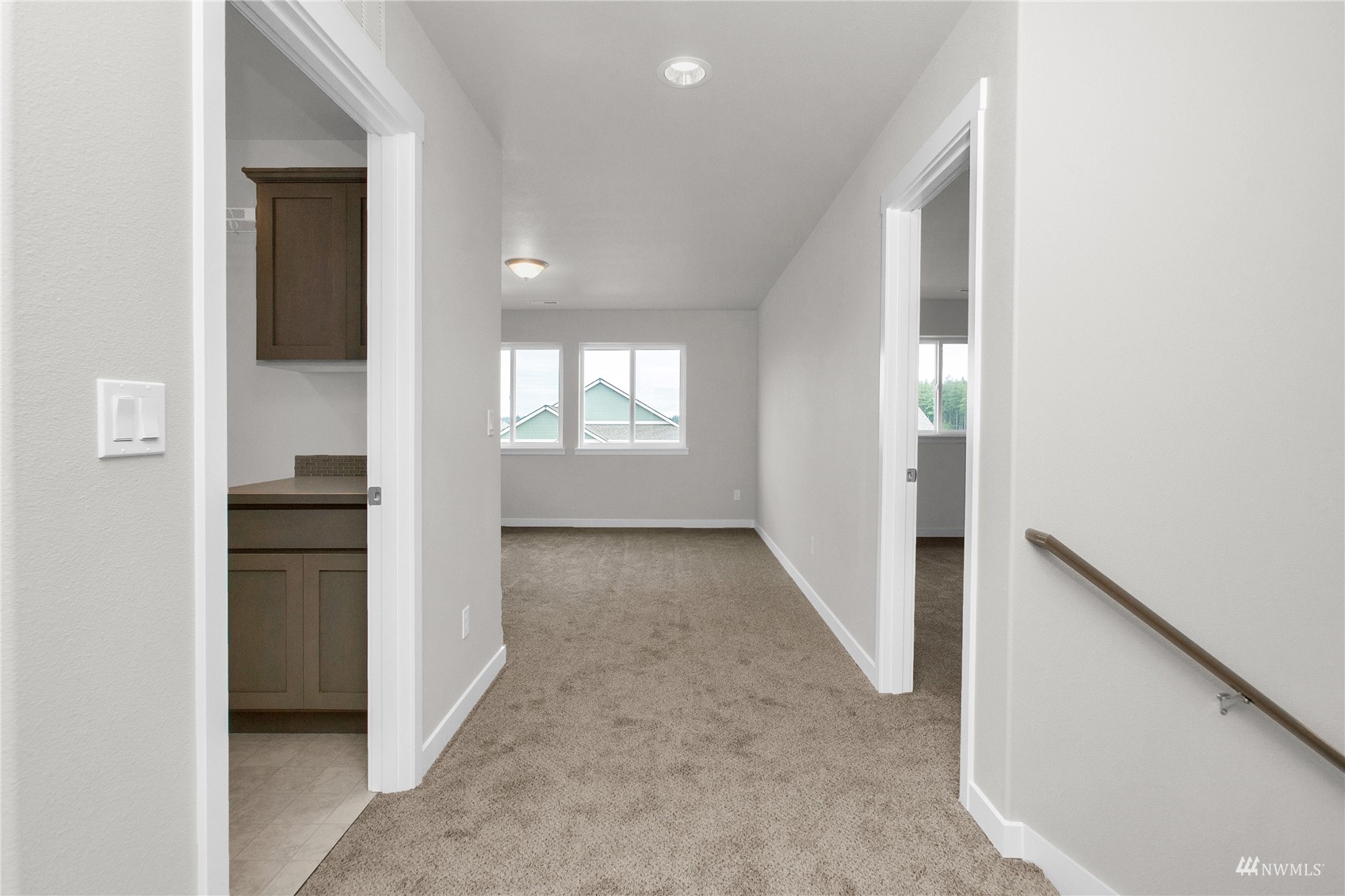 9727 9th Avenue Southeast Lacey, WA 98513 - Photo 27 of 38