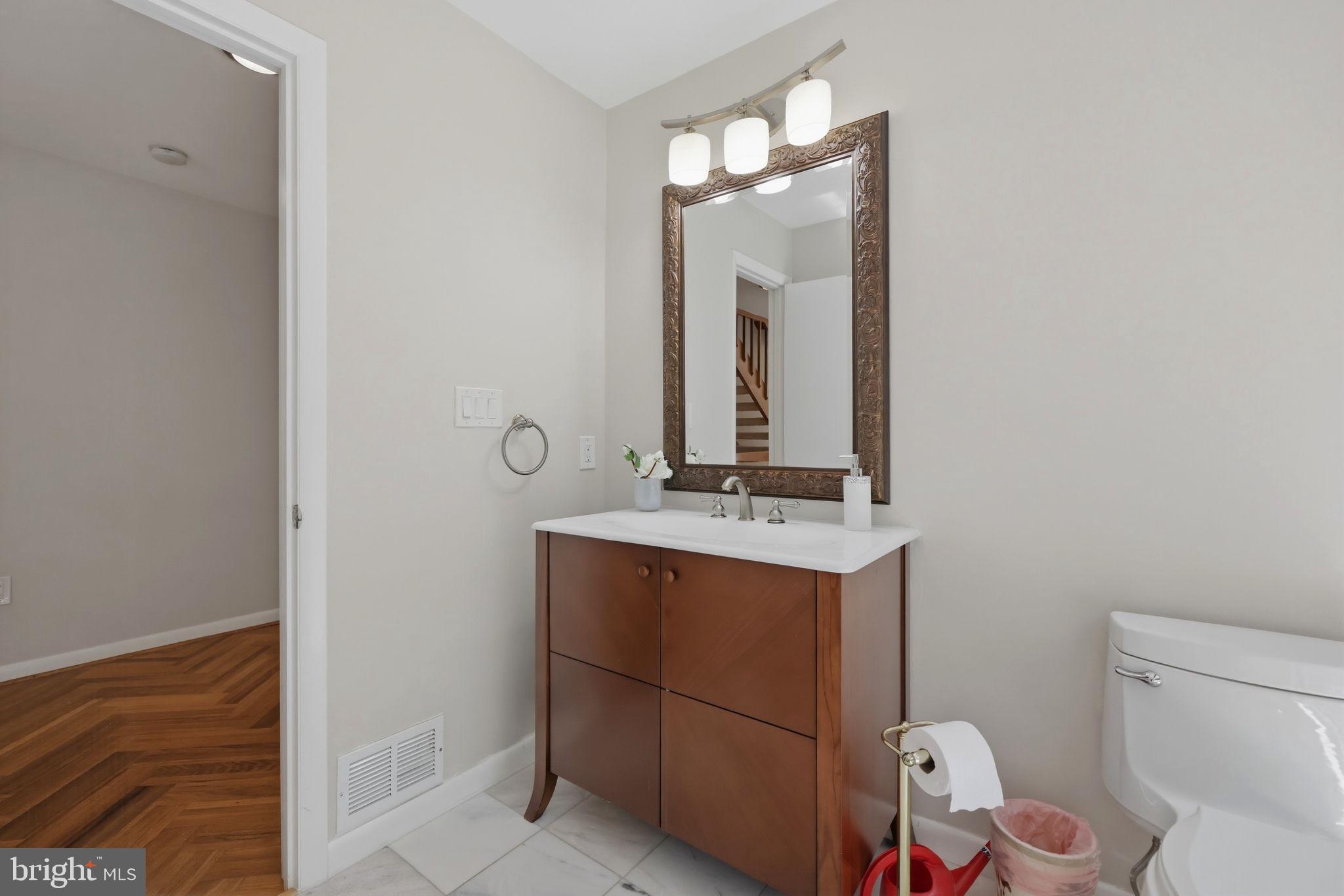 8578 Brickyard Road Potomac, MD 20854 - Photo 28 of 83