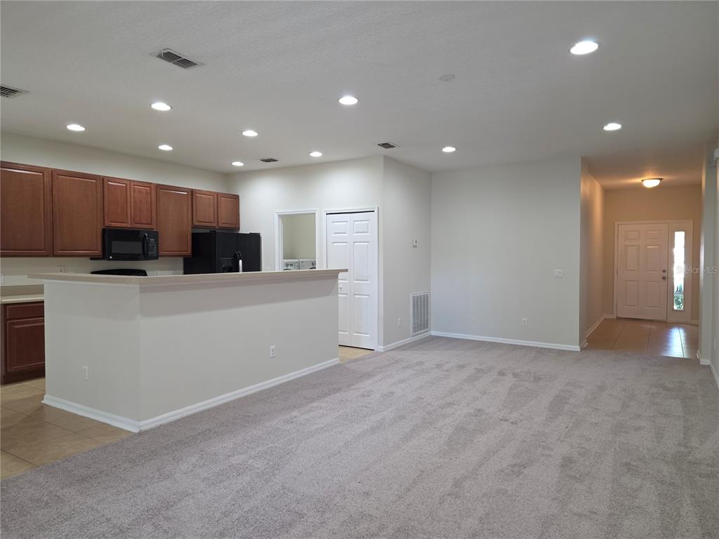 311 Rambling Circle Apopka, FL 32712 - Photo 3 of 26