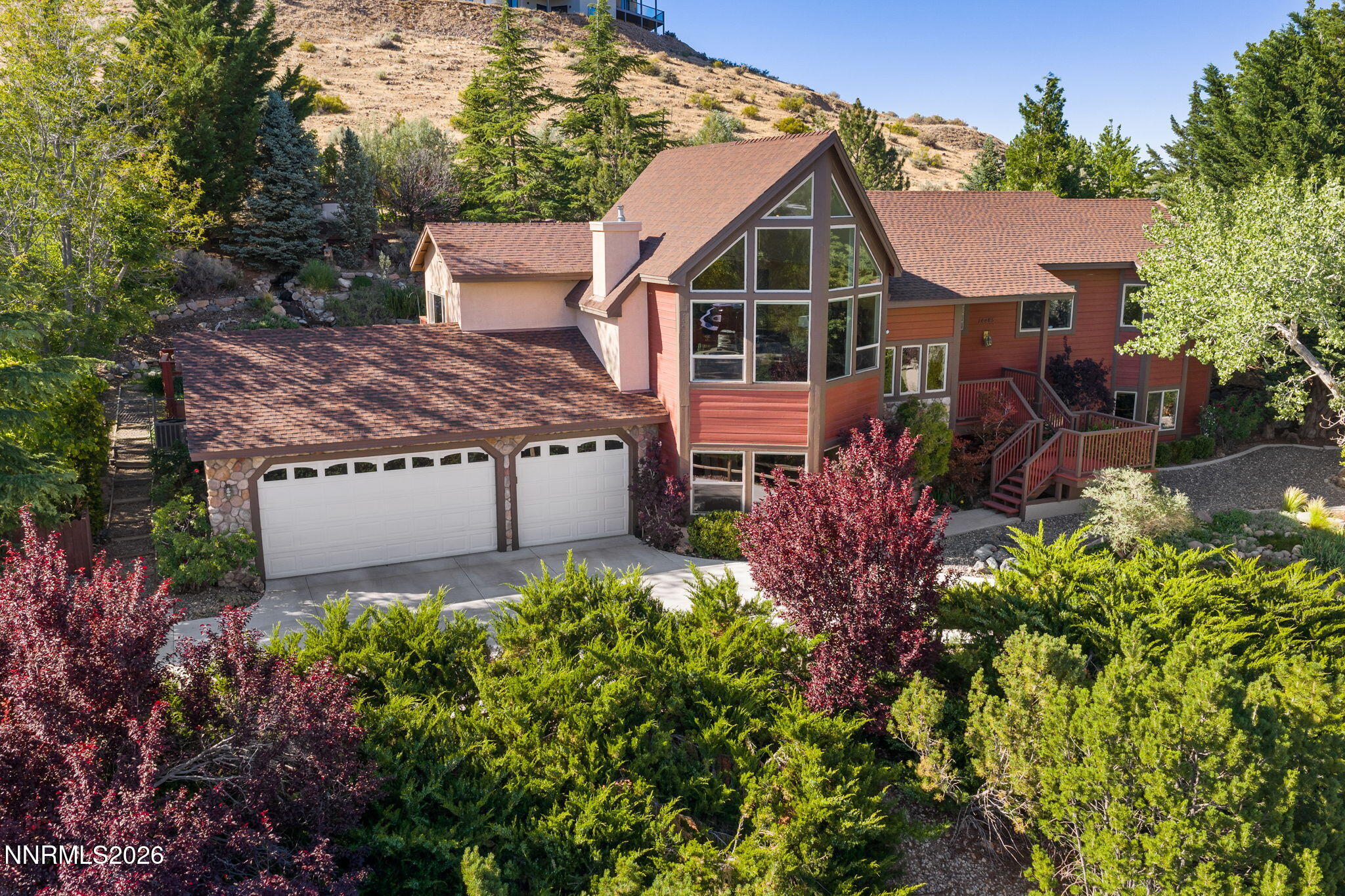 14485 Minnetonka Circle Reno, NV 89521 - Photo 2 of 79 51-web-or-mls-14485 Minnetonka-58