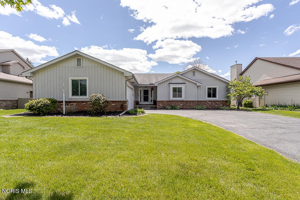 556 Thackeray Road Maumee, OH 43537 - Photo 1 of 1 Gallery Image 1