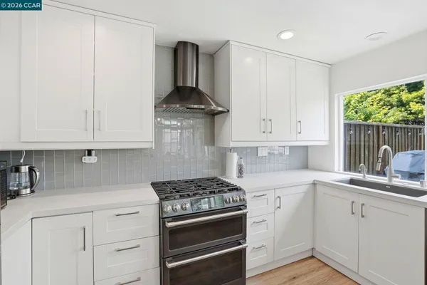 $1,089,000 | 37 Seabreeze Drive, Richmond, CA 94804