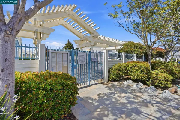 $1,089,000 | 37 Seabreeze Drive, Richmond, CA 94804