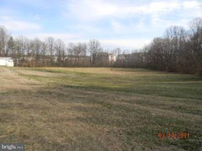 1179 Summerfield Road Gambrills, MD 21054 - Photo 1 of 7 a view of an ocean