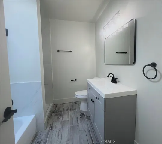 $3,250,000 | 1813 9th Street, Santa Monica, CA 90404