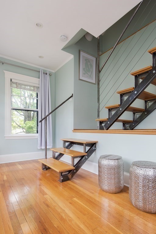 6-8 Longfellow Road Cambridge, MA 02138 - Photo 18 of 40 a living room with a window