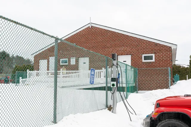 $260,000 | 2 Roedean Drive, Unit 307, Nashua, NH 03063