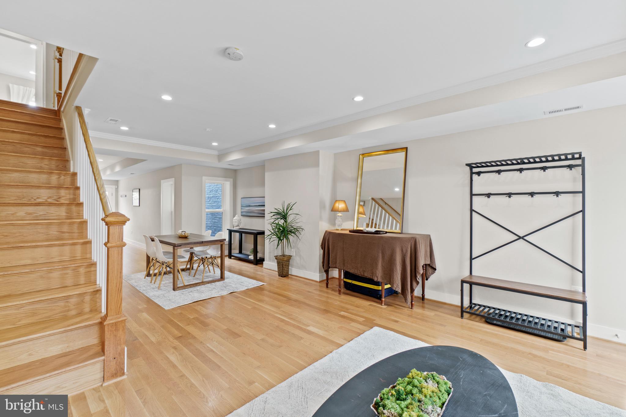 625 8th Street Northeast Washington, DC 20002 - Photo 3 of 40 Gallery Image 3