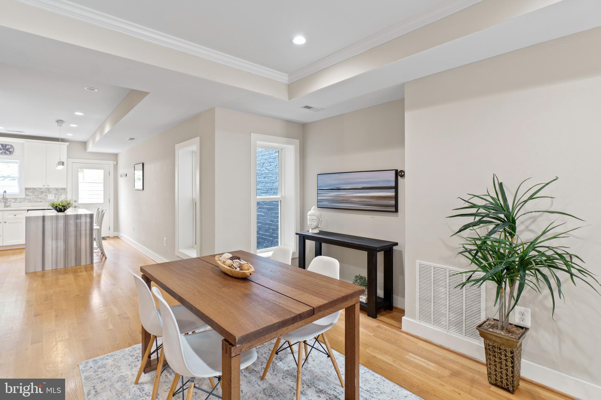 625 8th Street Northeast Washington, DC 20002 - Photo 4 of 40 Gallery Image 4
