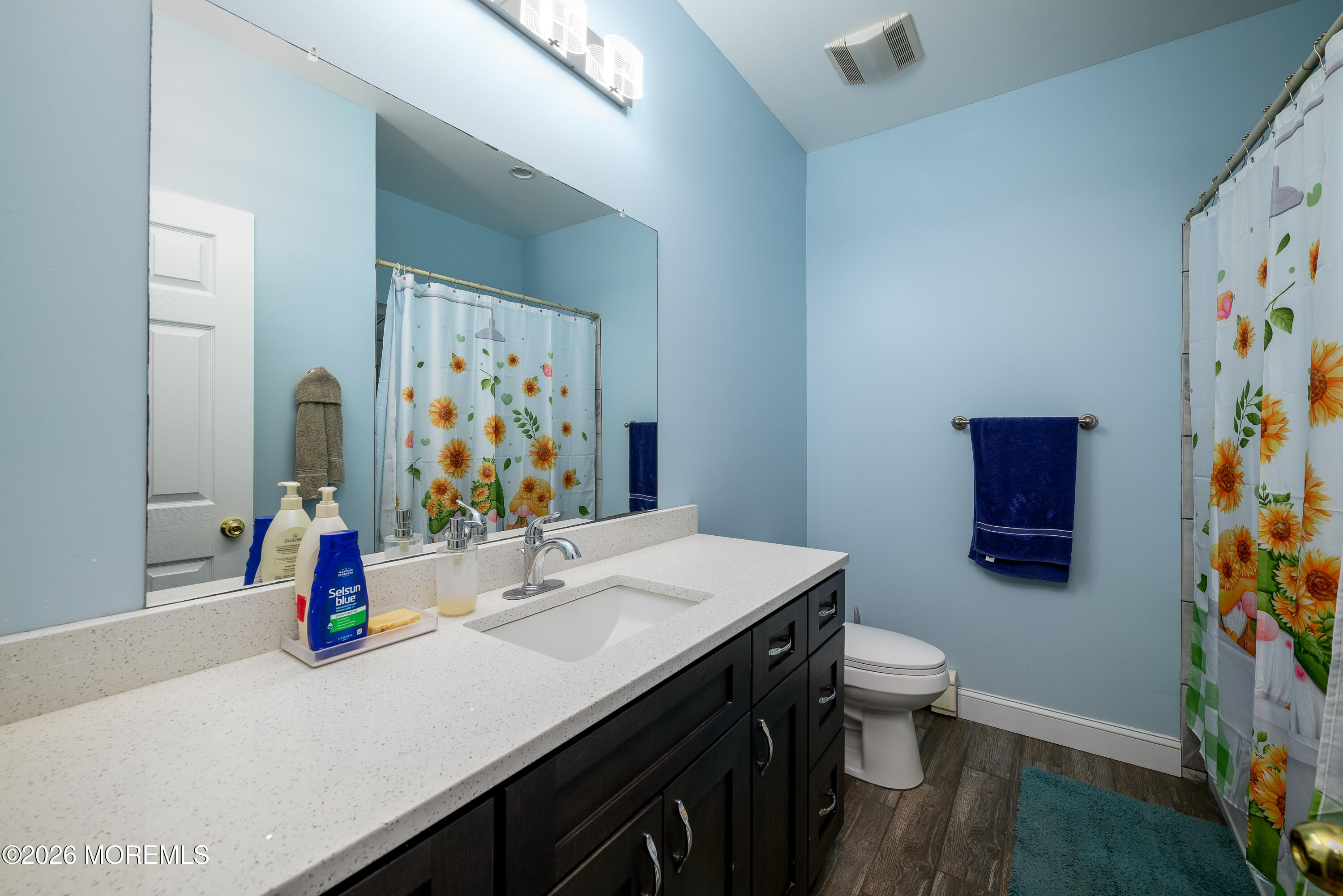250 Bennett Road Freehold, NJ 07728 - Photo 20 of 33 250_Bennett_Rd-53