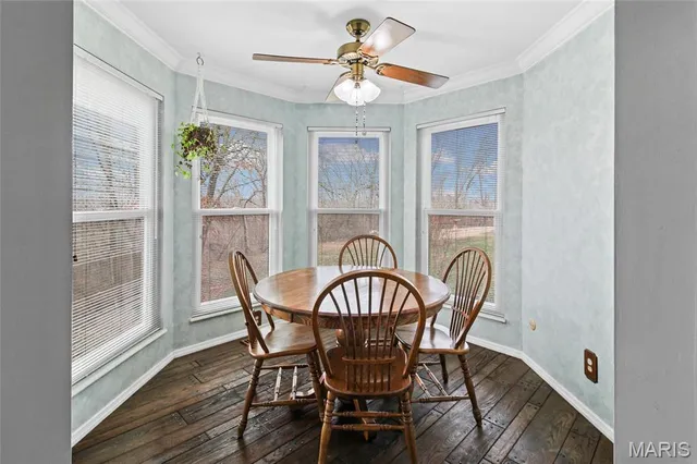 $395,000 | 2796 Brandenberg Lane, St. Louis, MO 63129