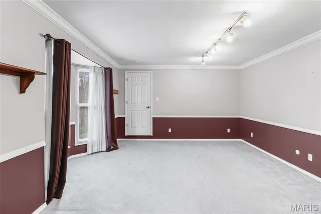 $395,000 | 2796 Brandenberg Lane, St. Louis, MO 63129